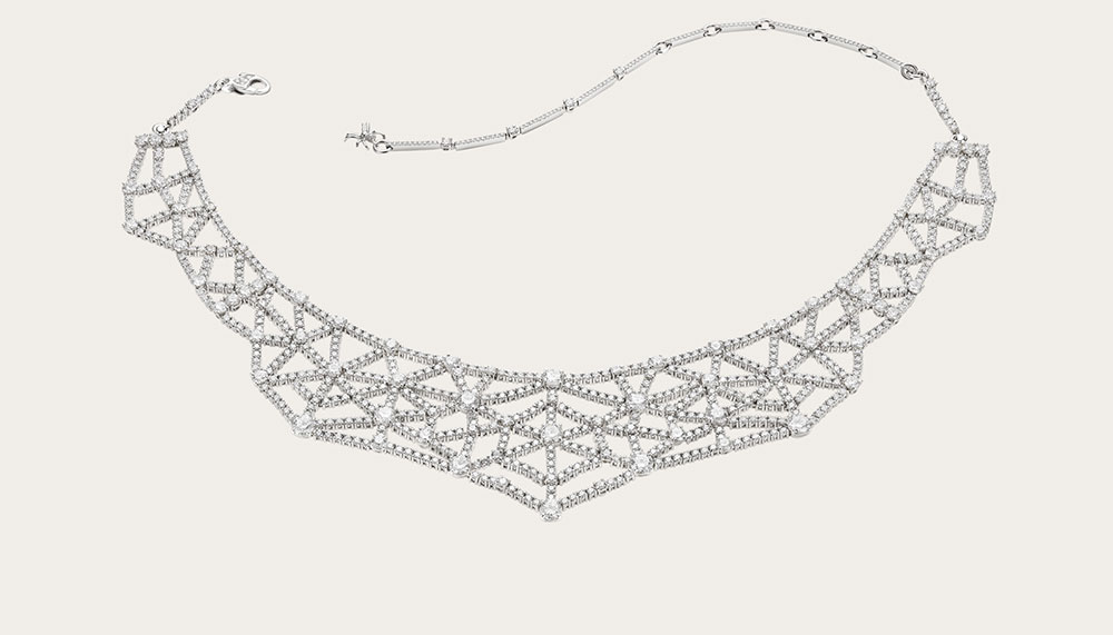 Bulgari Tarantella necklace