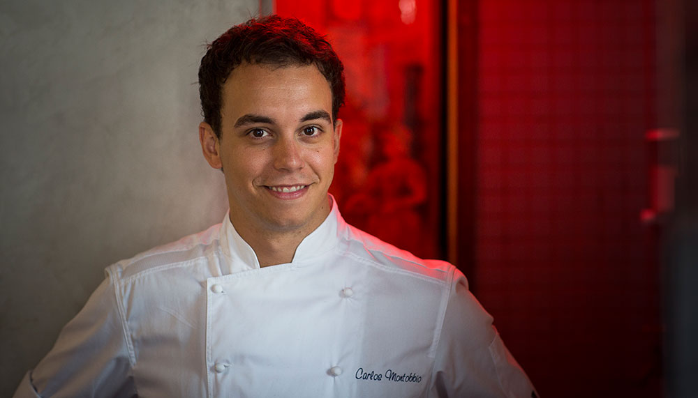 Chef Carlos Montobbio, Esquina
