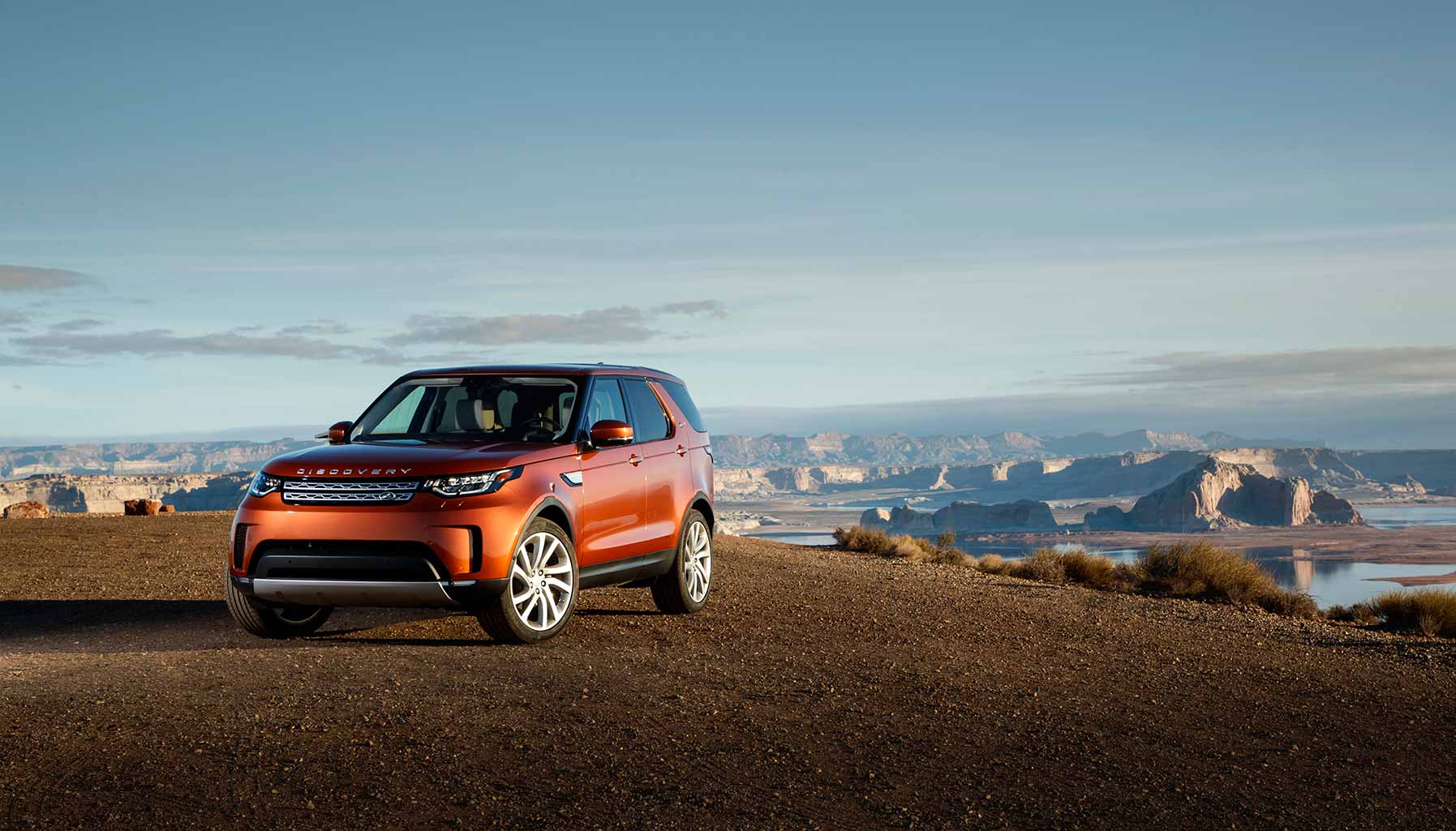 Land Rover Discovery 5