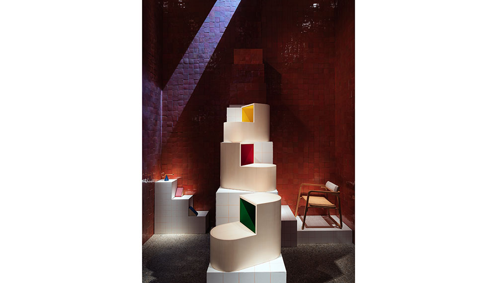 Hermes, La Permanente