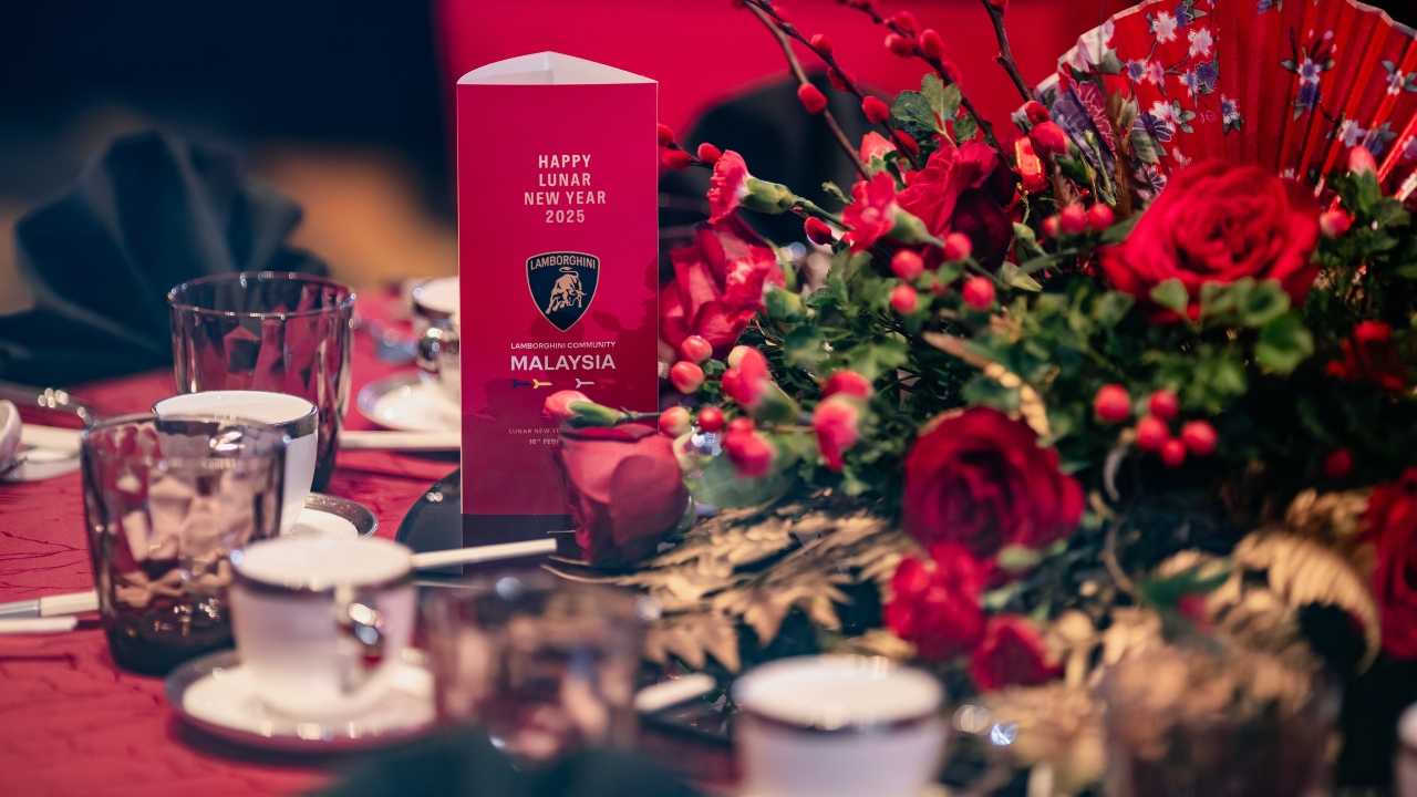 The elegant table décor at Sunway Resort Hotel.